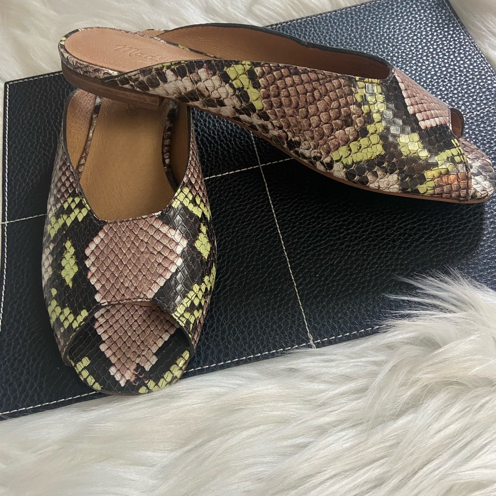 Madewell Snake Print Peep Toe Mules Sz 7 - Picture 5 of 8